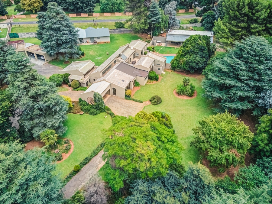 5 Bedroom Property for Sale in Rynfield Gauteng