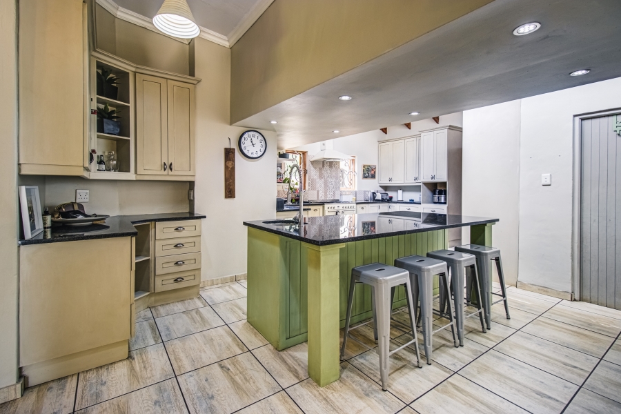 5 Bedroom Property for Sale in Rynfield Gauteng