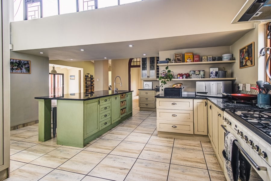 5 Bedroom Property for Sale in Rynfield Gauteng