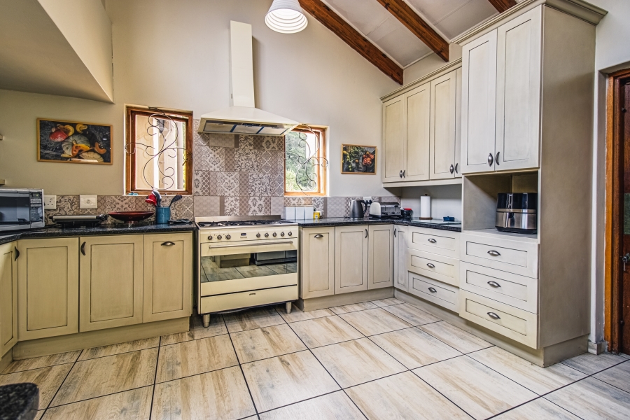 5 Bedroom Property for Sale in Rynfield Gauteng