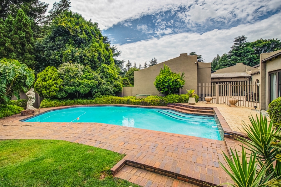 5 Bedroom Property for Sale in Rynfield Gauteng