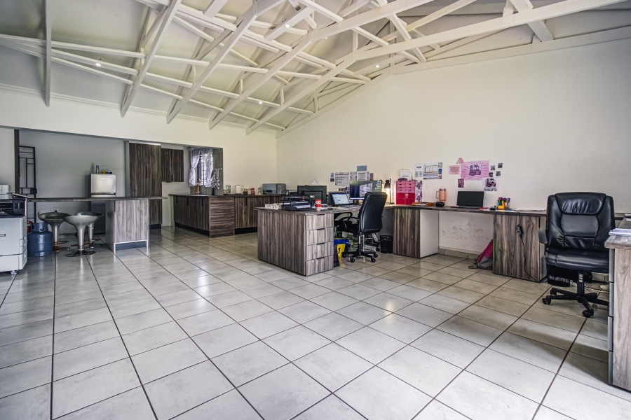 5 Bedroom Property for Sale in Rynfield Gauteng