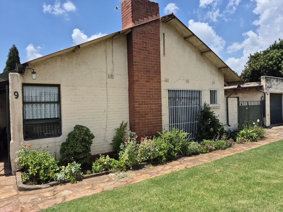 3 Bedroom Property for Sale in Primrose Hill Gauteng
