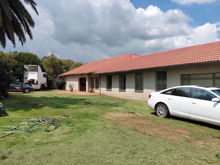 4 Bedroom Property for Sale in Dalpark Gauteng