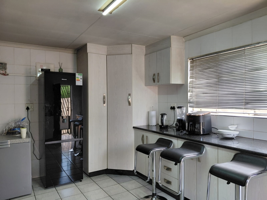 4 Bedroom Property for Sale in Dalpark Gauteng