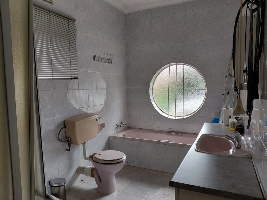 4 Bedroom Property for Sale in Dalpark Gauteng