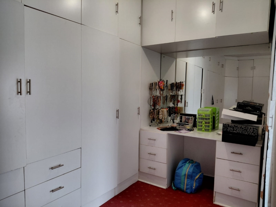 4 Bedroom Property for Sale in Dalpark Gauteng