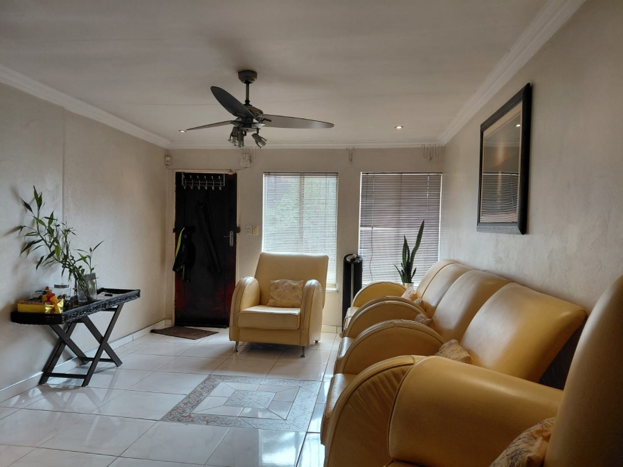 4 Bedroom Property for Sale in Dalpark Gauteng