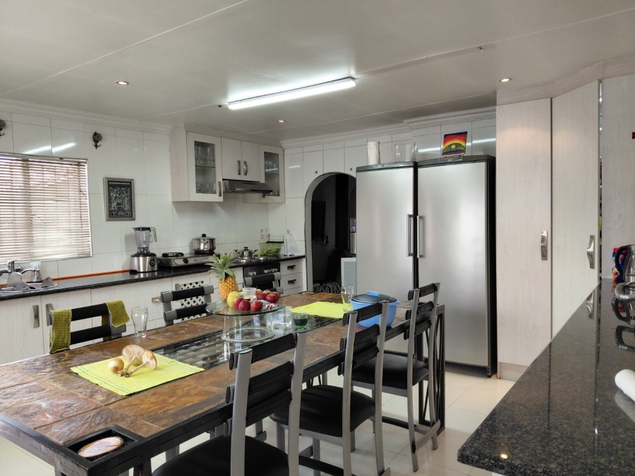 4 Bedroom Property for Sale in Dalpark Gauteng