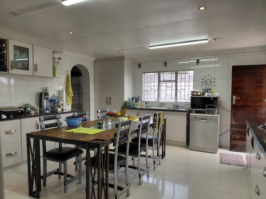 4 Bedroom Property for Sale in Dalpark Gauteng