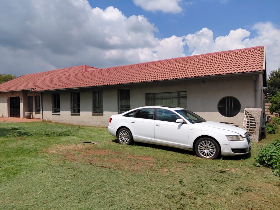 4 Bedroom Property for Sale in Dalpark Gauteng