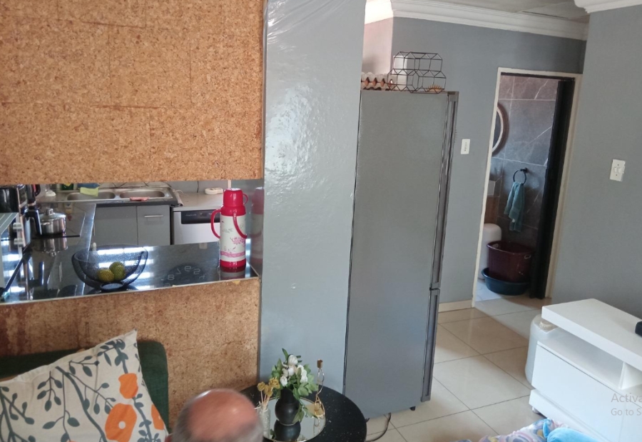 2 Bedroom Property for Sale in Albemarle Gauteng