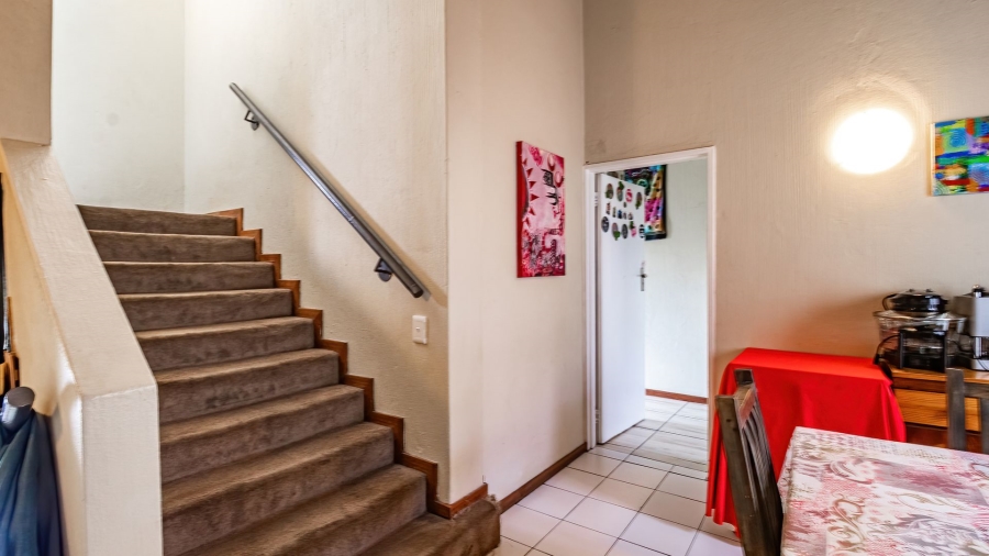 2 Bedroom Property for Sale in Sunnyrock Gauteng