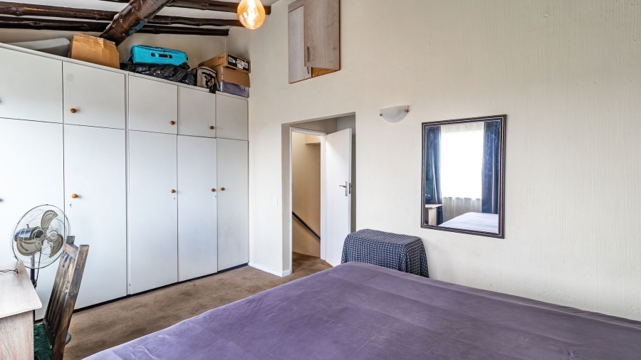 2 Bedroom Property for Sale in Sunnyrock Gauteng