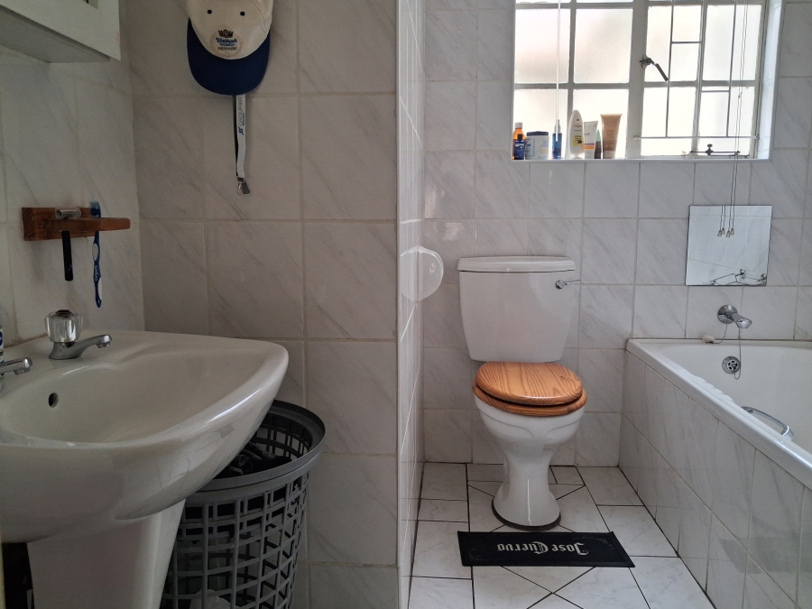 2 Bedroom Property for Sale in Eden Glen Gauteng