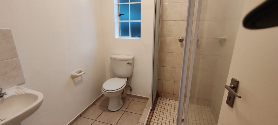 2 Bedroom Property for Sale in Brentwood Gauteng