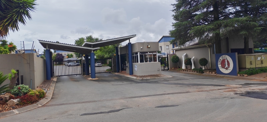 2 Bedroom Property for Sale in Brentwood Gauteng