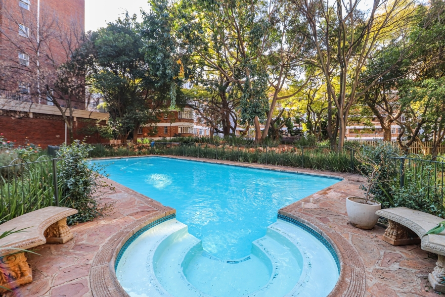 2 Bedroom Property for Sale in Killarney Gauteng