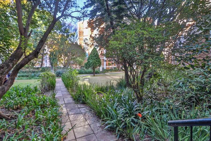 2 Bedroom Property for Sale in Killarney Gauteng