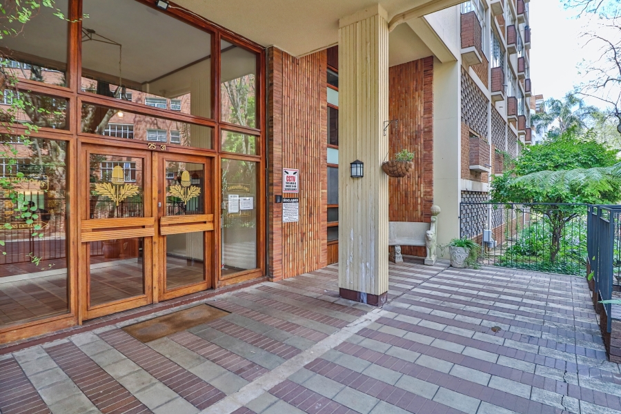 2 Bedroom Property for Sale in Killarney Gauteng