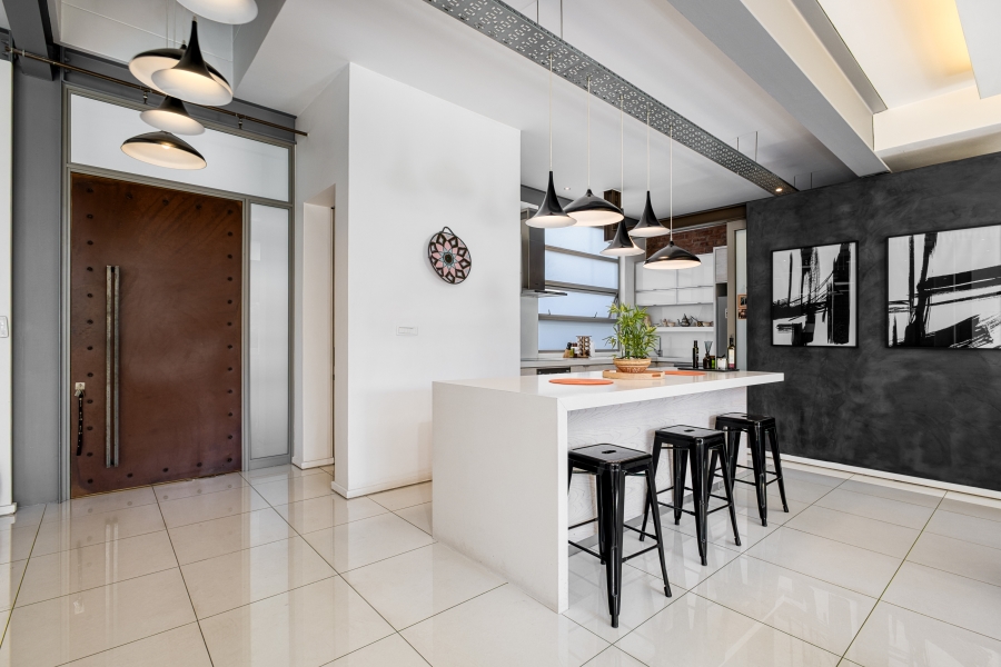 2 Bedroom Property for Sale in Dunkeld Gauteng