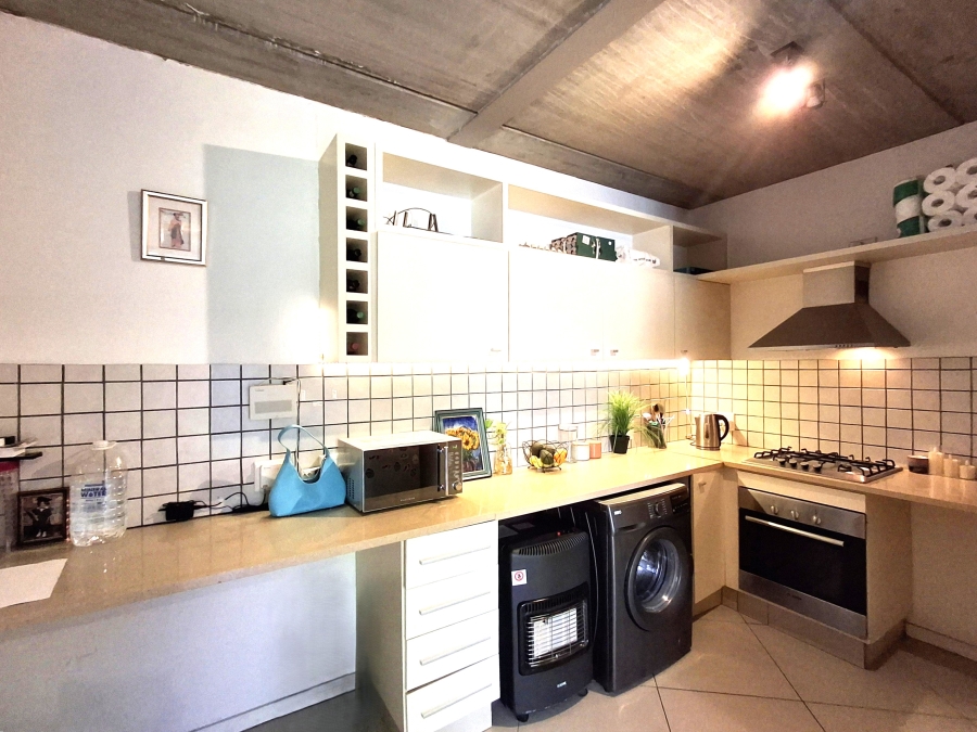 1 Bedroom Property for Sale in Craighall Gauteng