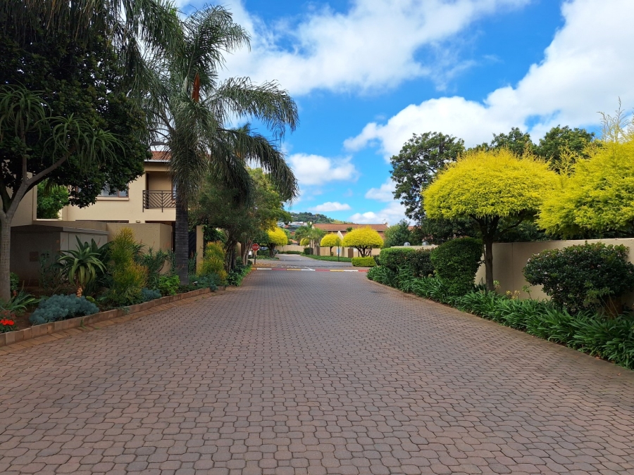 2 Bedroom Property for Sale in Fairland Gauteng