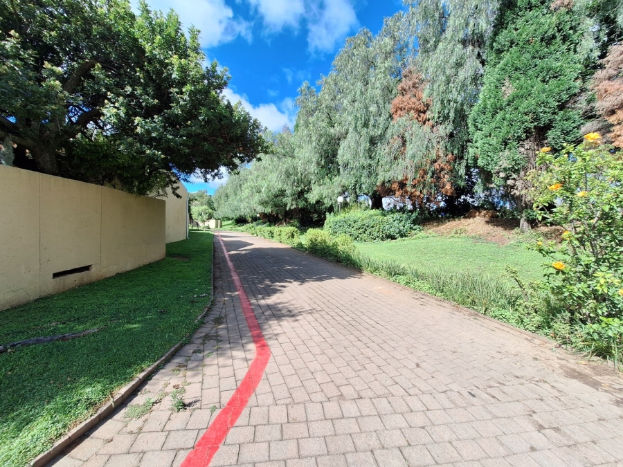 2 Bedroom Property for Sale in Fairland Gauteng