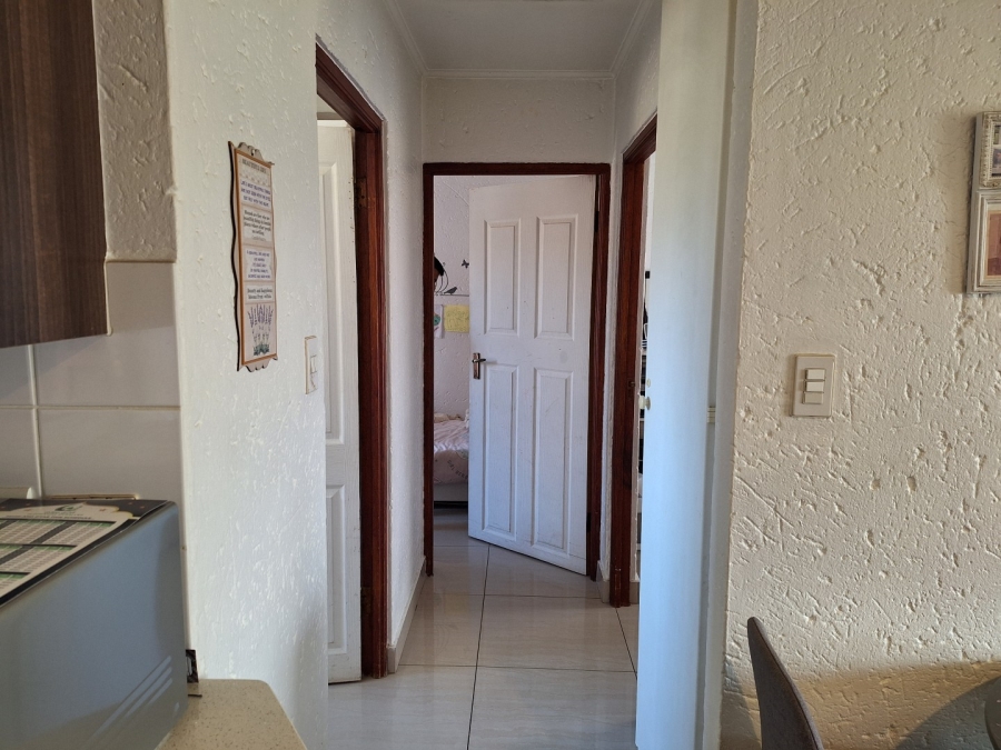 2 Bedroom Property for Sale in Fairland Gauteng