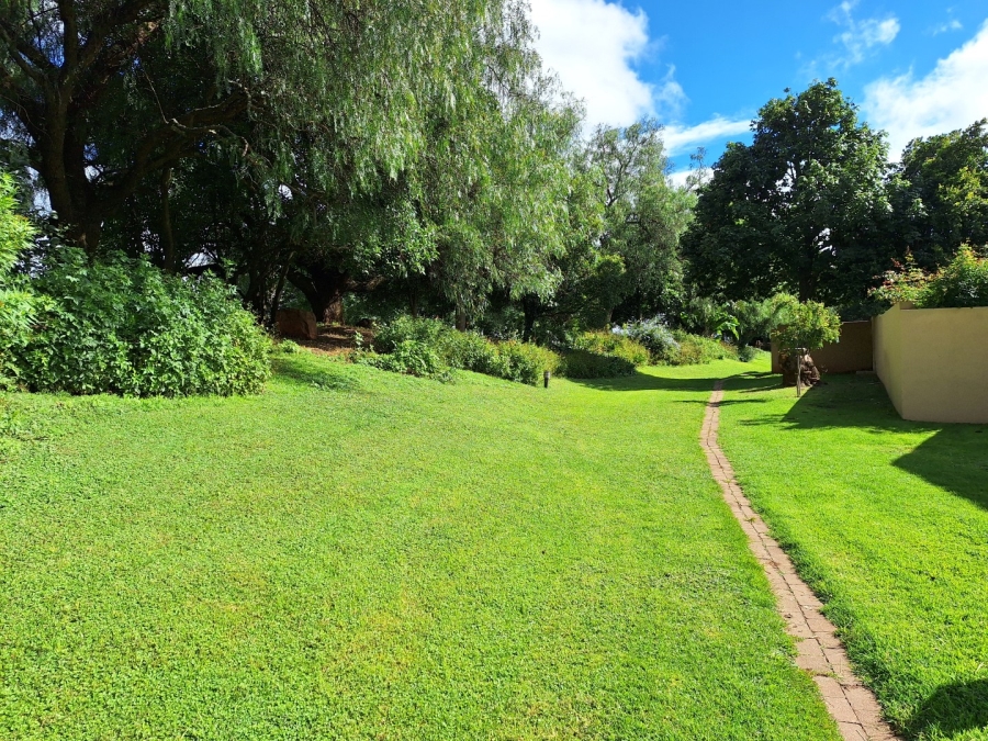 2 Bedroom Property for Sale in Fairland Gauteng