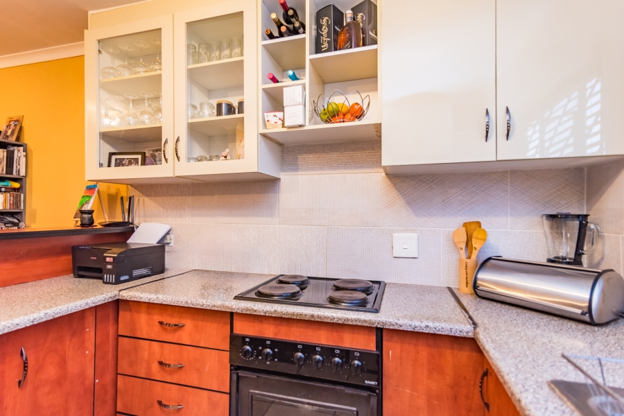 2 Bedroom Property for Sale in Witpoortjie Gauteng