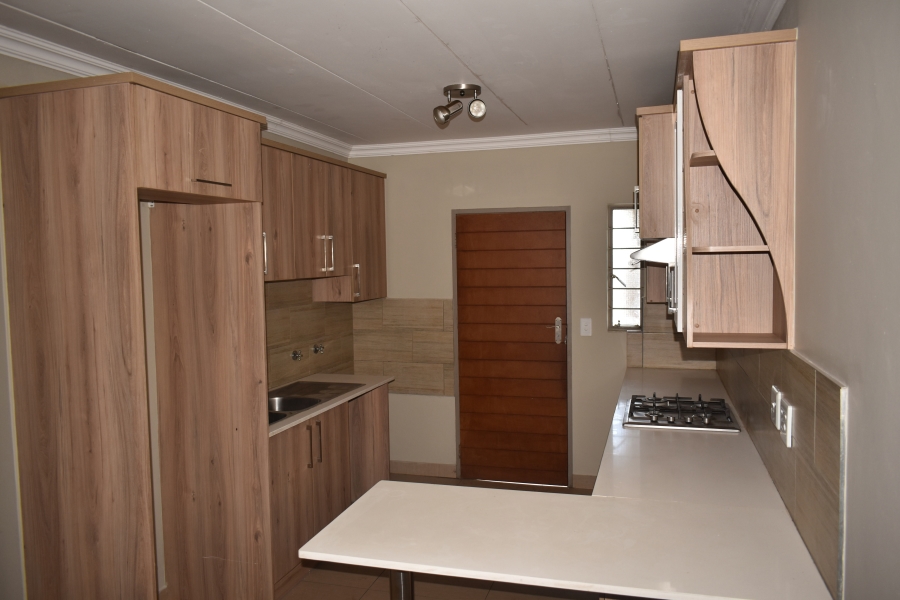 3 Bedroom Property for Sale in Andeon Gauteng