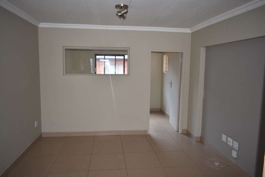 3 Bedroom Property for Sale in Andeon Gauteng