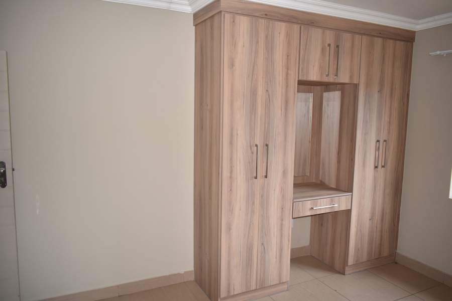 3 Bedroom Property for Sale in Andeon Gauteng