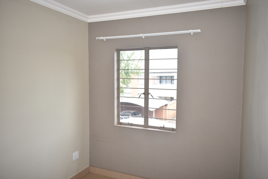 3 Bedroom Property for Sale in Andeon Gauteng