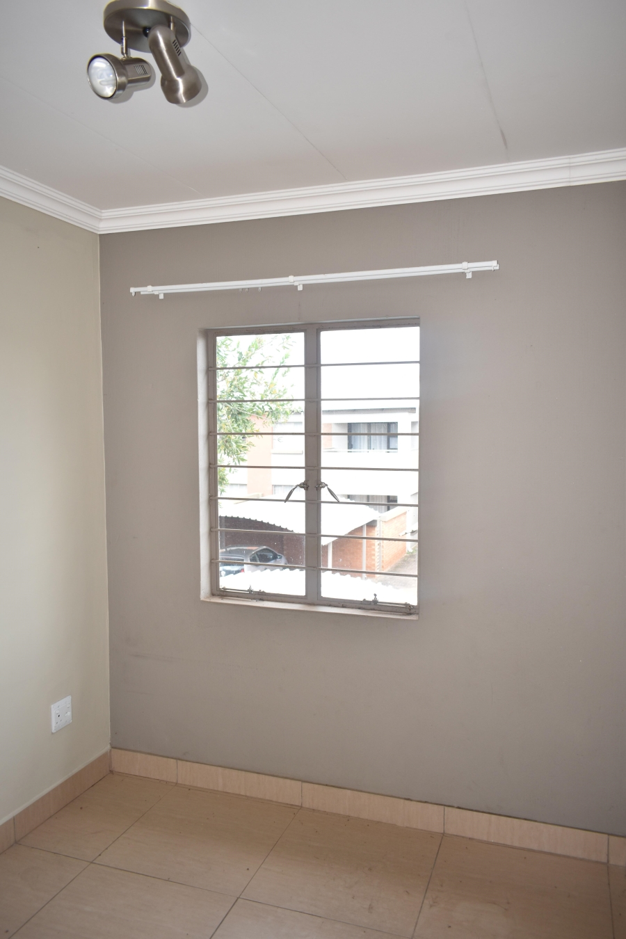 3 Bedroom Property for Sale in Andeon Gauteng