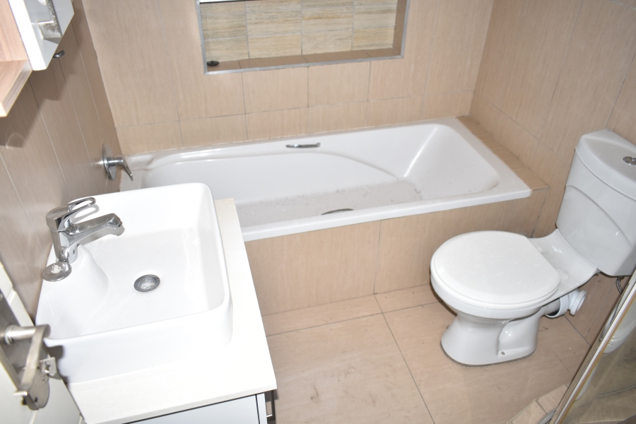 3 Bedroom Property for Sale in Andeon Gauteng