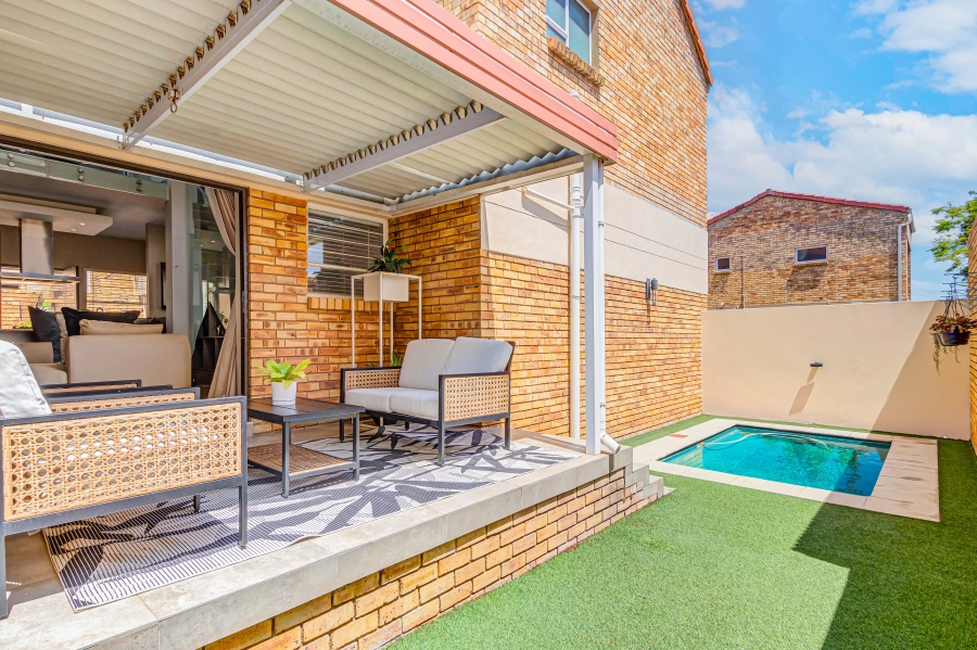 3 Bedroom Property for Sale in Noordhang Gauteng