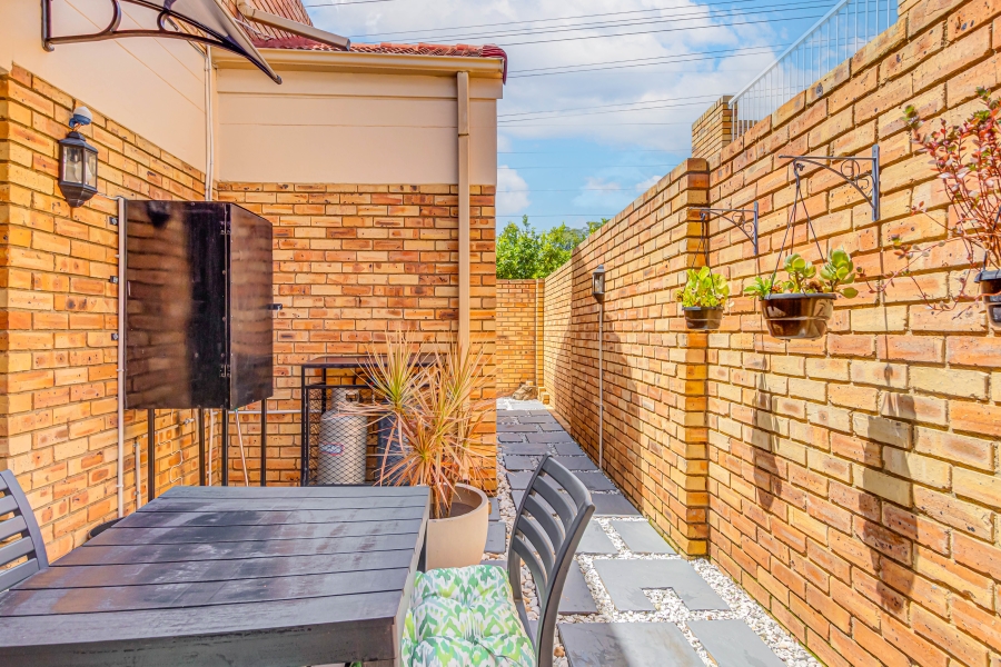 3 Bedroom Property for Sale in Noordhang Gauteng