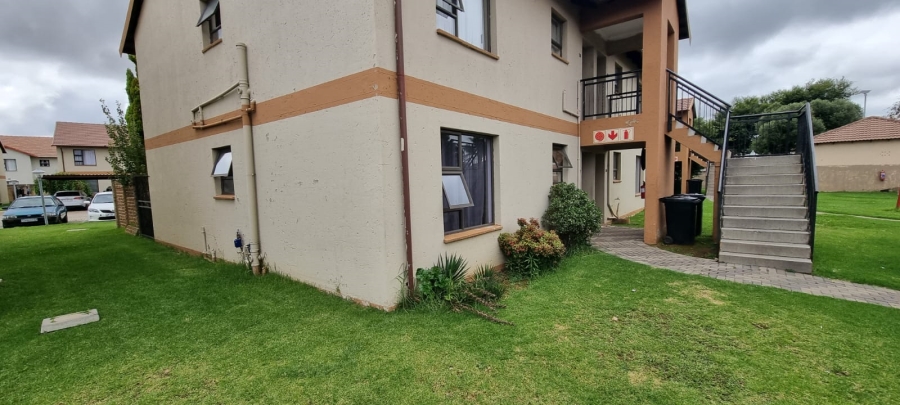 2 Bedroom Property for Sale in Parkrand Gauteng