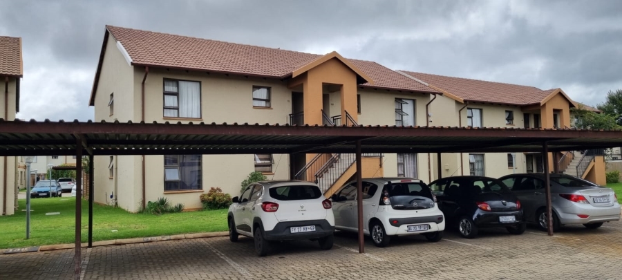 2 Bedroom Property for Sale in Parkrand Gauteng