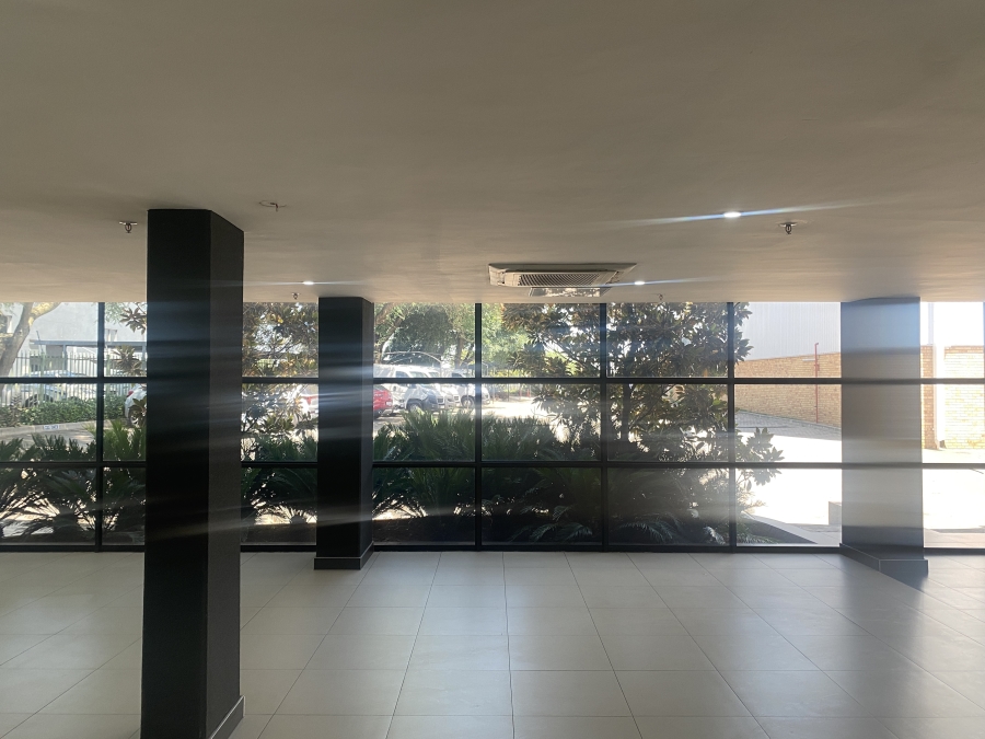 Commercial Property for Sale in Randjespark Gauteng
