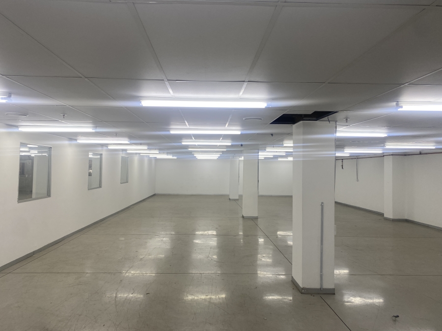 Commercial Property for Sale in Randjespark Gauteng