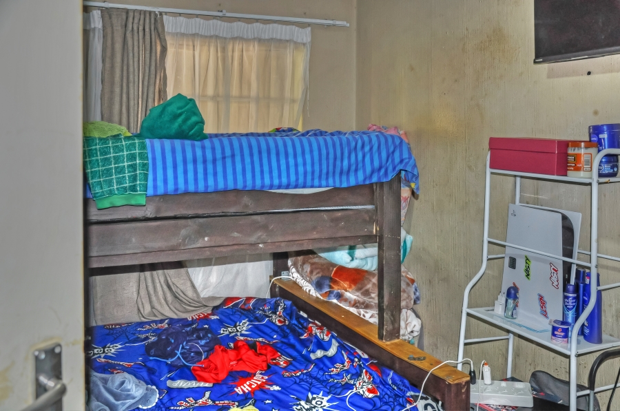 2 Bedroom Property for Sale in Erand Gardens Gauteng