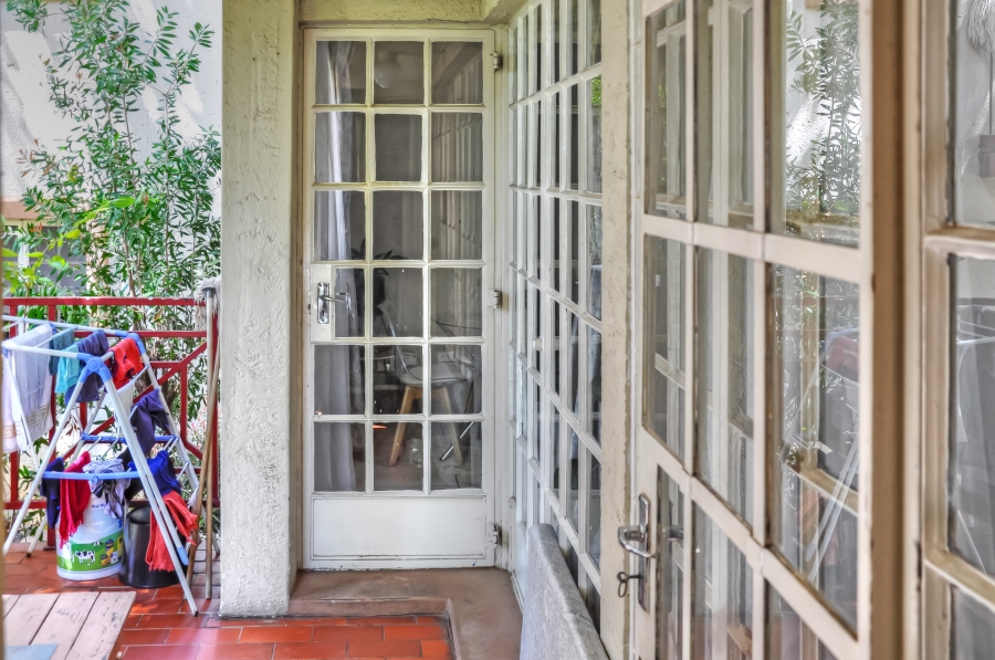 2 Bedroom Property for Sale in Erand Gardens Gauteng