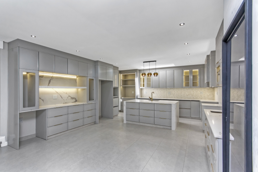 4 Bedroom Property for Sale in Kyalami Estates Gauteng