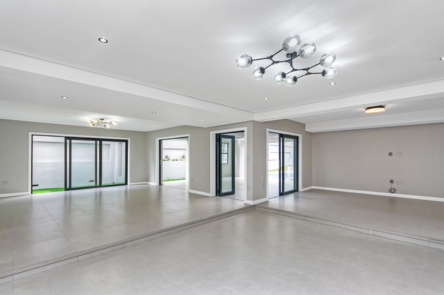 4 Bedroom Property for Sale in Kyalami Estates Gauteng