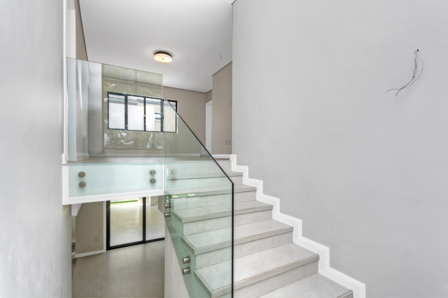 4 Bedroom Property for Sale in Kyalami Estates Gauteng