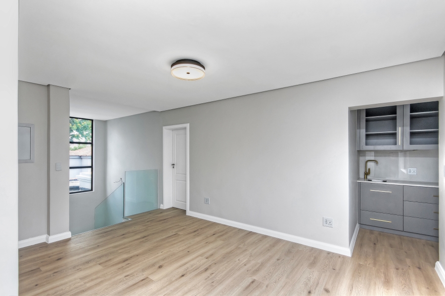 4 Bedroom Property for Sale in Kyalami Estates Gauteng