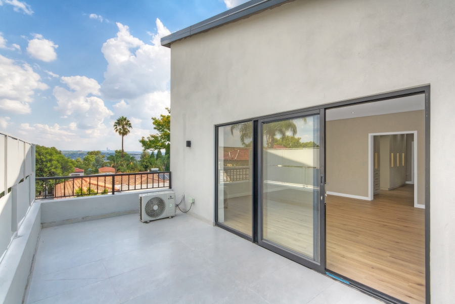 4 Bedroom Property for Sale in Kyalami Estates Gauteng